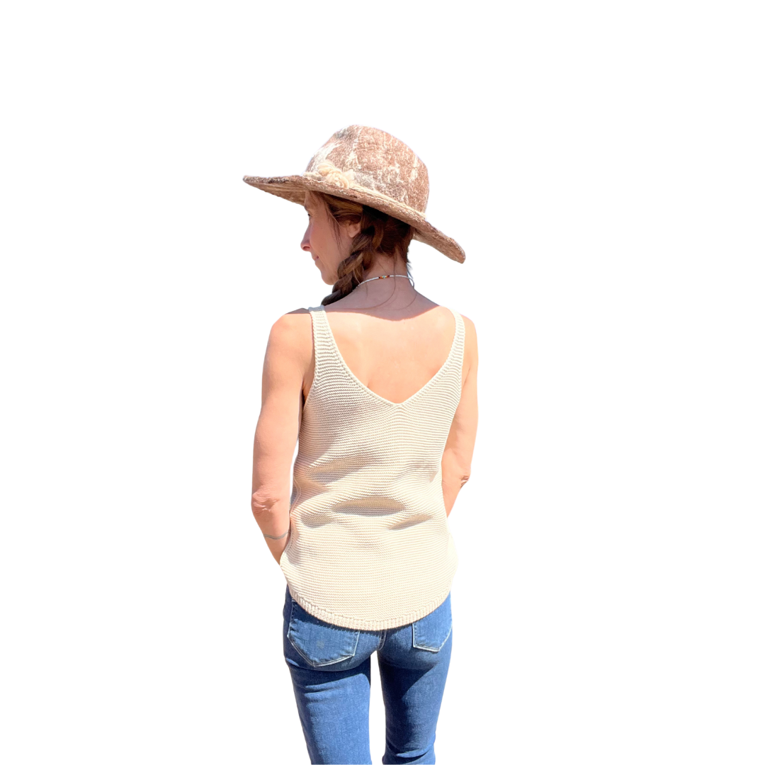 Alpaca V-Tank | Cream or Black